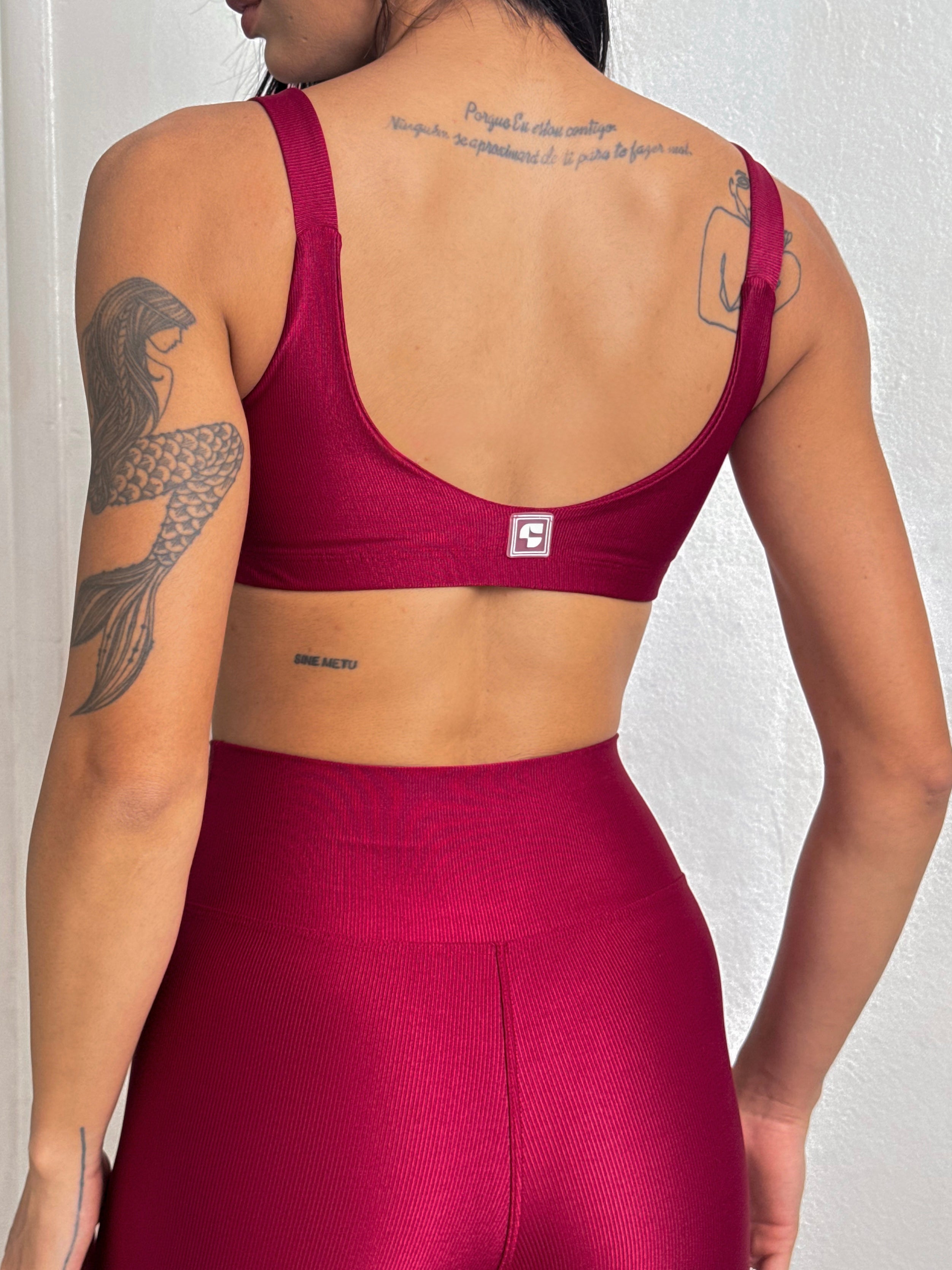 ÁGHATA TOP - WONDER FABRIC